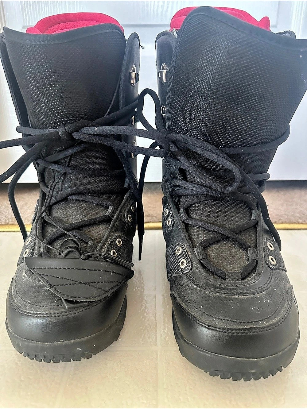 K2 Mink Women's Black Snow Boarding Boots US 8
